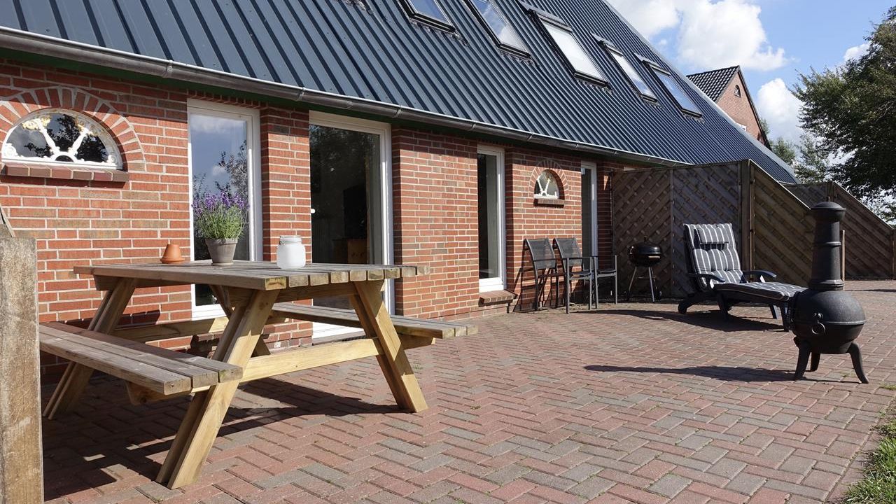 Terrasse mit Ofen Terrasse mit Ofen